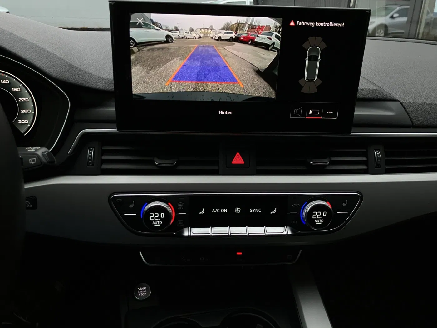 Audi A4 Avant 35 2.0 TDI advanced | Bild 12 von 18
