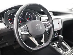 VW Passat Var. 2.0 TDI Bus. DSG | Thumbnail 13 von 27