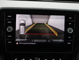 VW Passat Var. 2.0 TDI Bus. DSG | Thumbnail 19 von 27