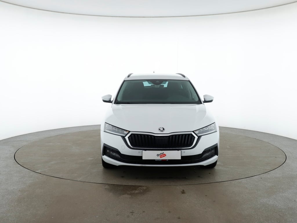 Skoda Octavia Combi 2.0 TDI Ambition | Bild 3 von 30