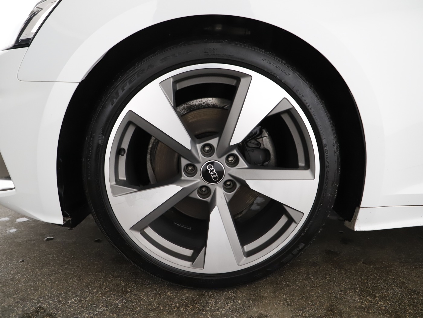 Audi A5 Cabriolet 35 2.0 TDI | Bild 10 von 28