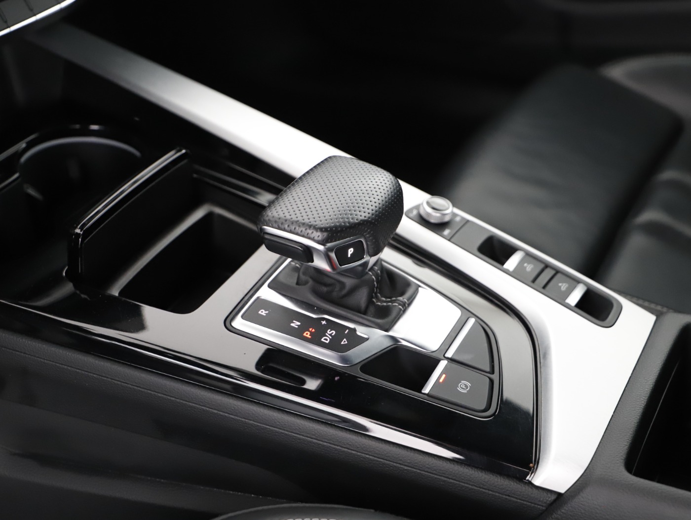 Audi A5 Cabriolet 35 2.0 TDI | Bild 25 von 28