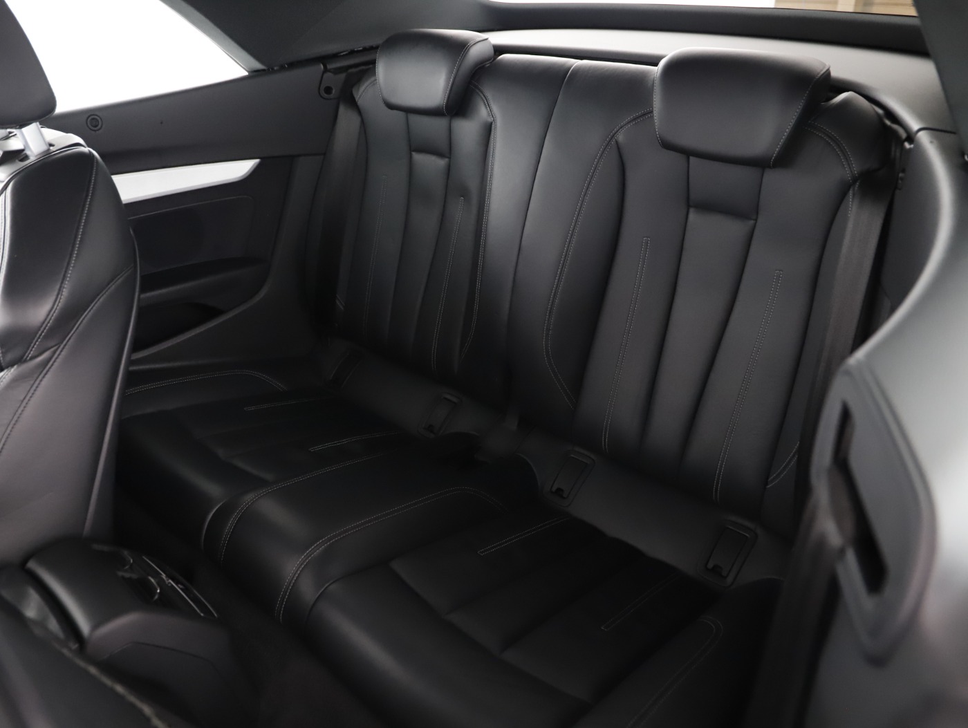 Audi A5 Cabriolet 35 2.0 TDI | Bild 26 von 28