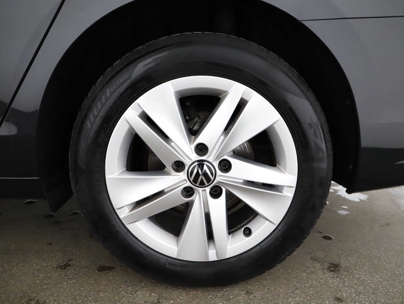 VW Golf VIII Variant 2.0 TDI Life | Bild 10 von 27