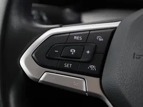 VW Golf VIII Variant 2.0 TDI Life | Thumbnail 18 von 27