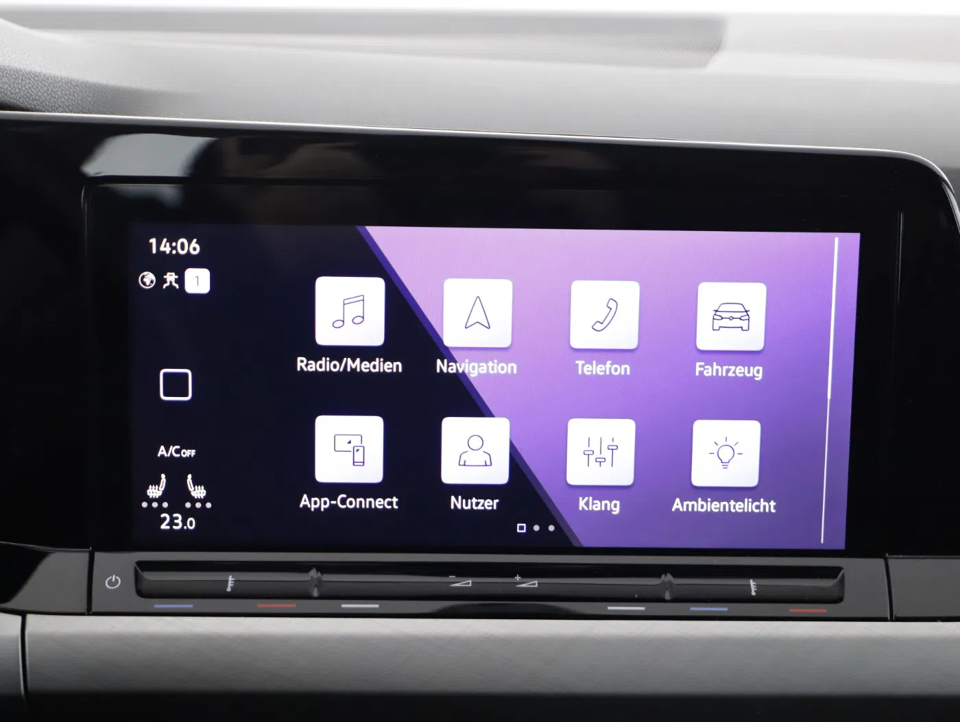 VW Golf VIII Variant 2.0 TDI Life | Bild 20 von 27