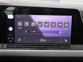 VW Golf VIII Variant 2.0 TDI Life | Thumbnail 23 von 27