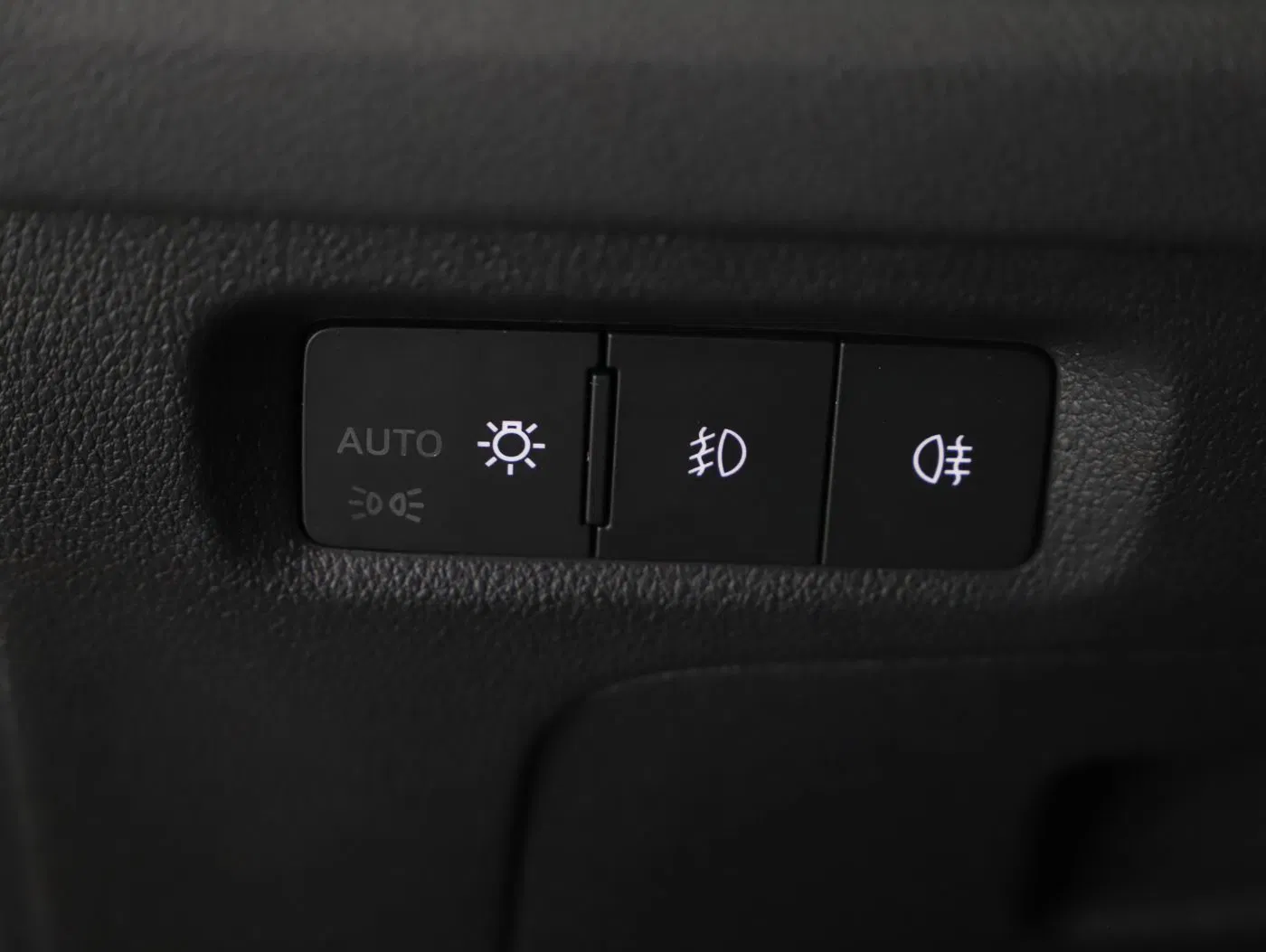 Skoda Octavia Combi 2.0 TDI Ambition | Bild 11 von 26