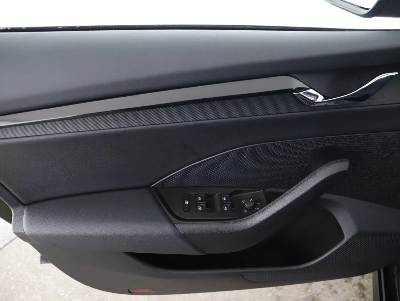 Skoda Octavia Combi 2.0 TDI Ambition | Bild 12 von 26