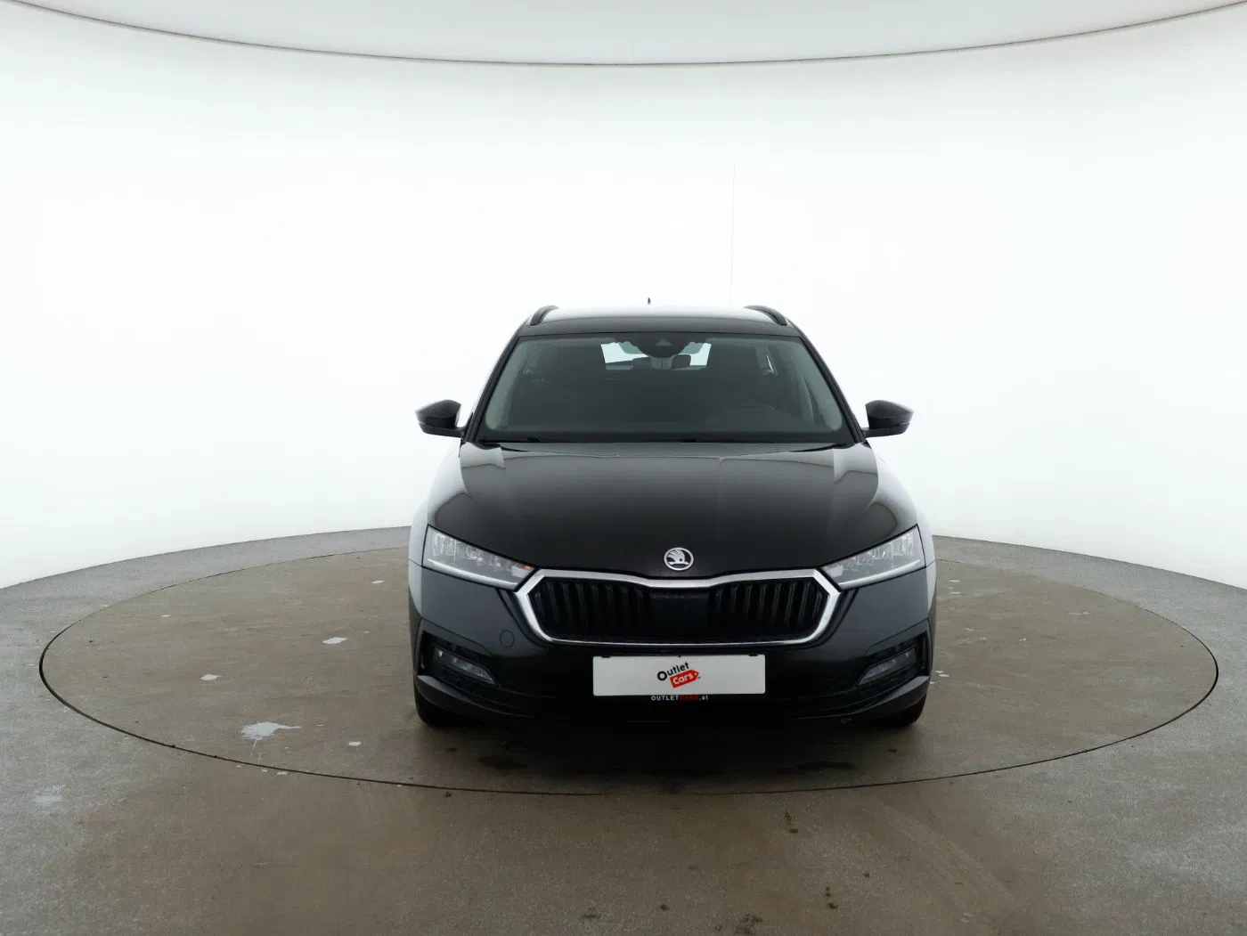 Skoda Octavia Combi 2.0 TDI Ambition | Bild 2 von 26