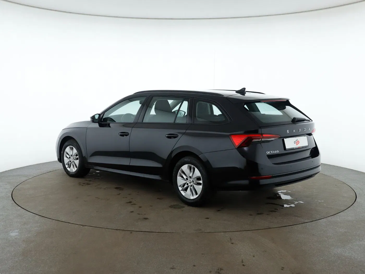 Skoda Octavia Combi 2.0 TDI Ambition | Bild 9 von 26