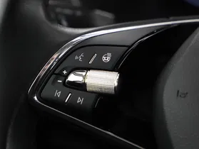 Skoda Octavia Combi 2.0 TDI Ambition | Thumbnail 17 von 26