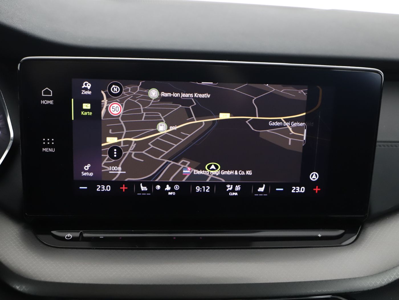 Skoda Octavia Combi 2.0 TDI Ambition | Bild 18 von 23