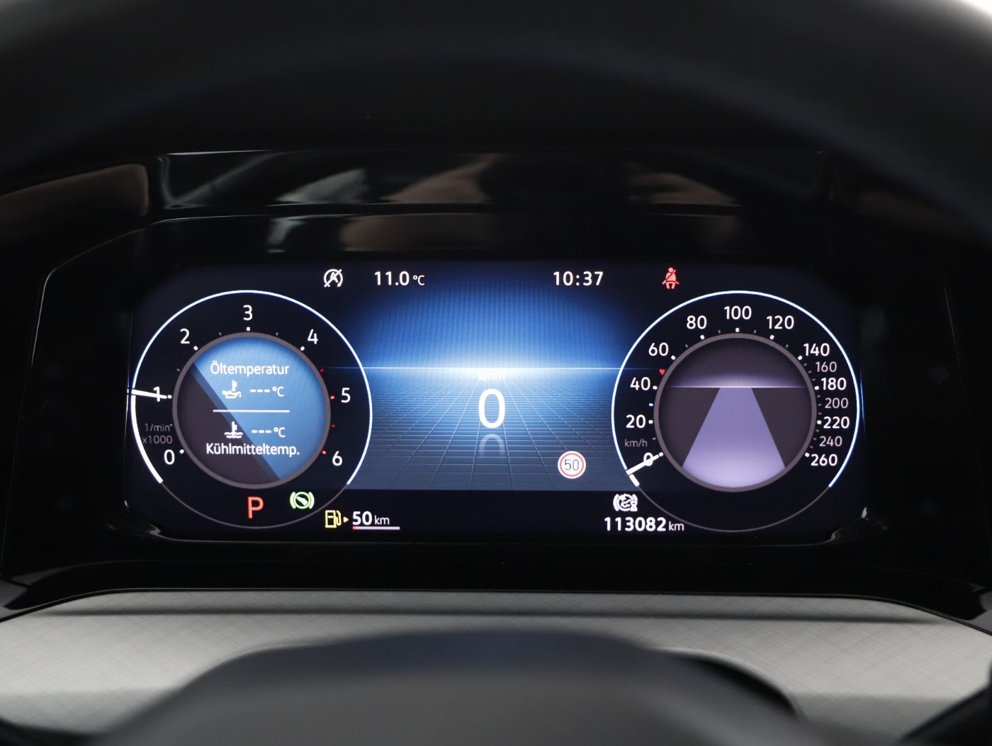 VW Golf VIII Var. 2.0TDI DSG | Bild 16 von 27