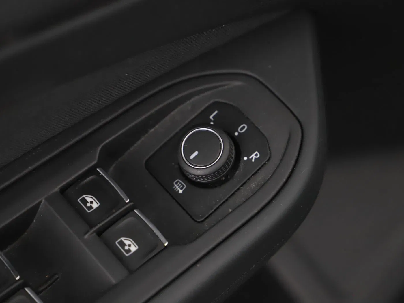 VW Golf VIII Var. 2.0 TDI Life | Bild 12 von 28