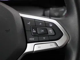 VW Golf VIII Var. 2.0 TDI Life | Thumbnail 19 von 28