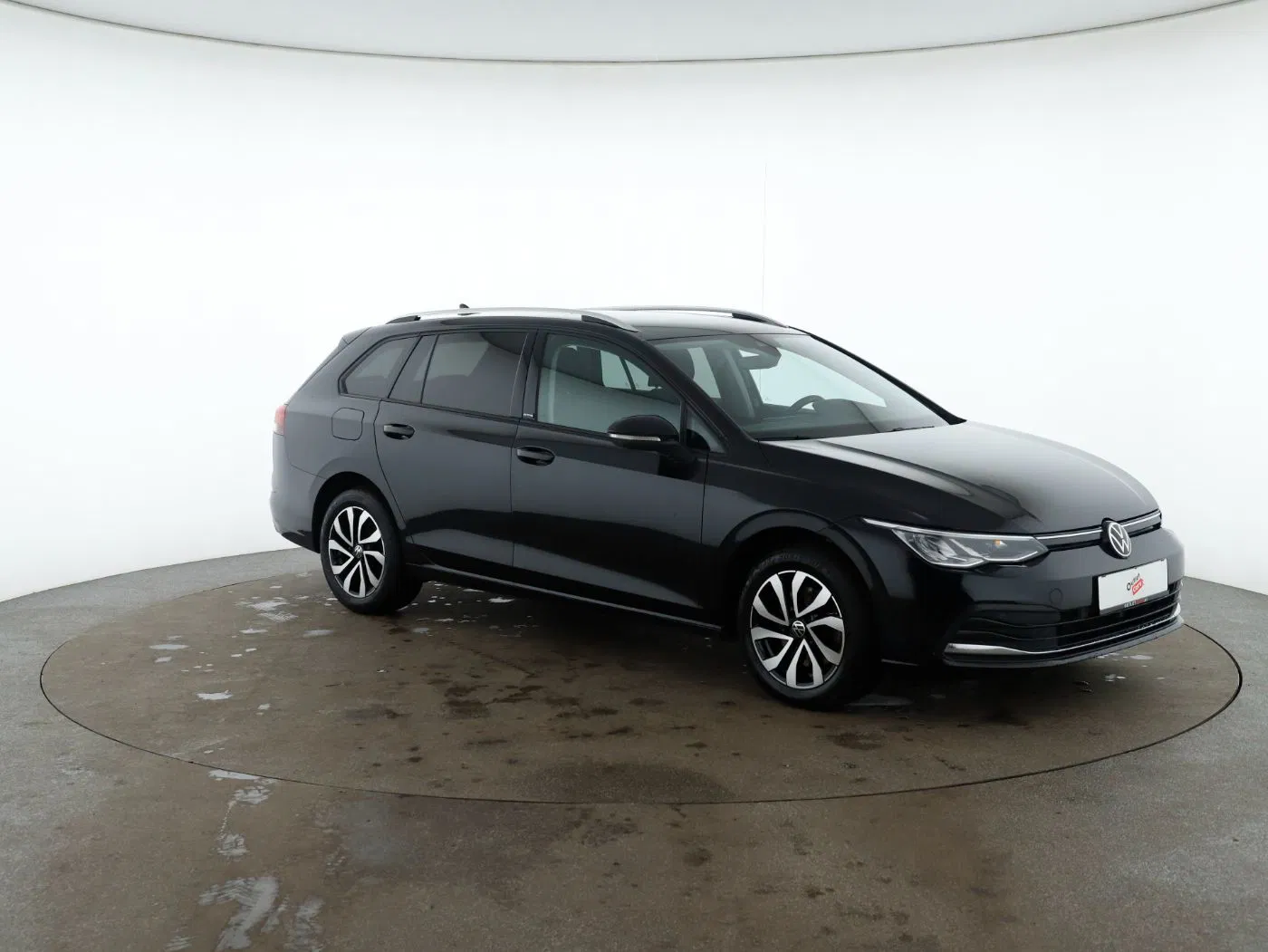 VW Golf VIII Var. 2.0 TDI Life | Bild 4 von 28