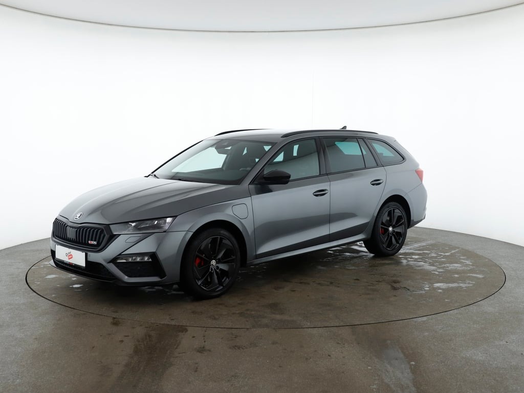 Skoda Octavia Combi 1.4 TSI RS iV | Bild 2 von 26