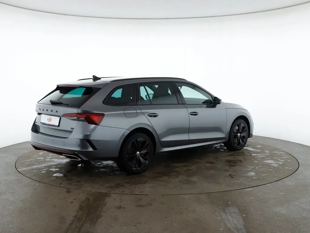 Skoda Octavia Combi 1.4 TSI RS iV | Bild 6 von 26