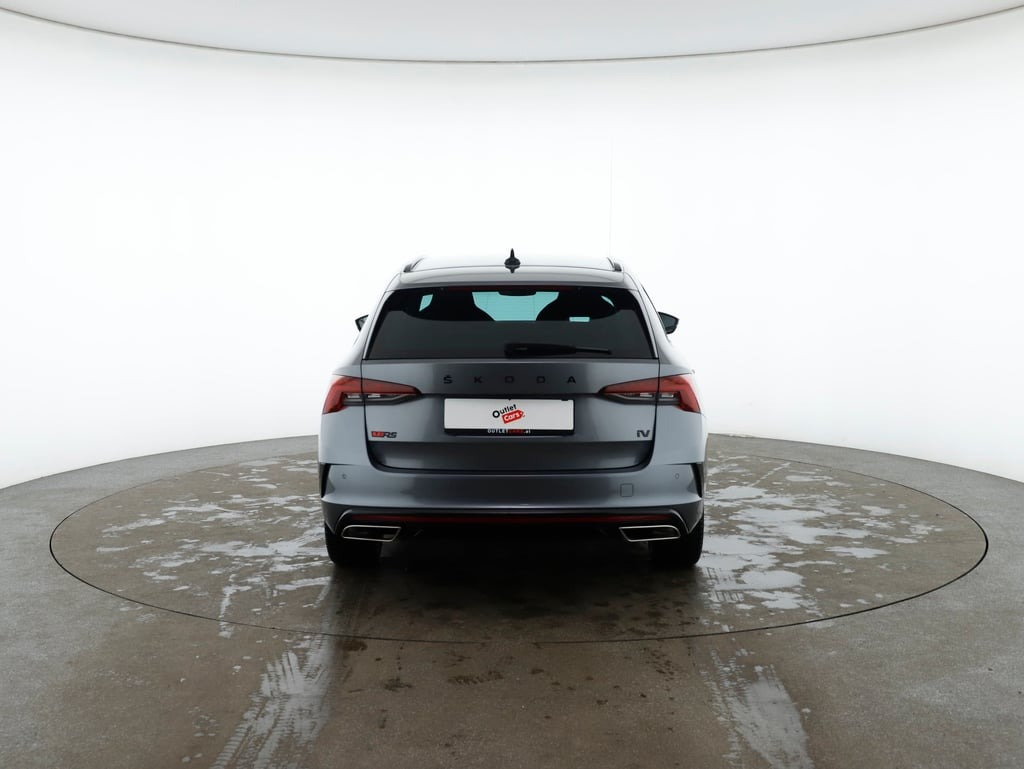 Skoda Octavia Combi 1.4 TSI RS iV | Bild 7 von 26