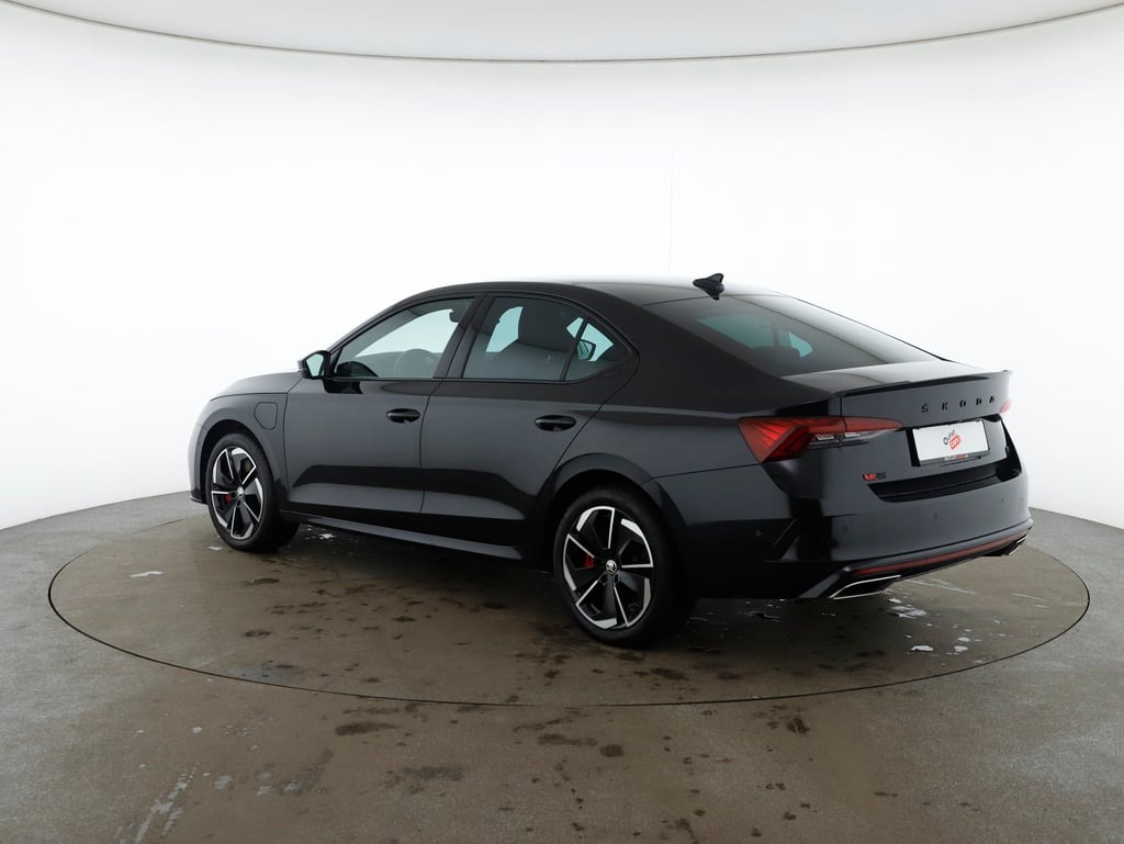 Skoda Octavia 1.4 TSI RS iV | Bild 8 von 27