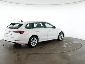 Skoda Octavia Combi 1.4 TSI Style iV | Thumbnail 6 von 27
