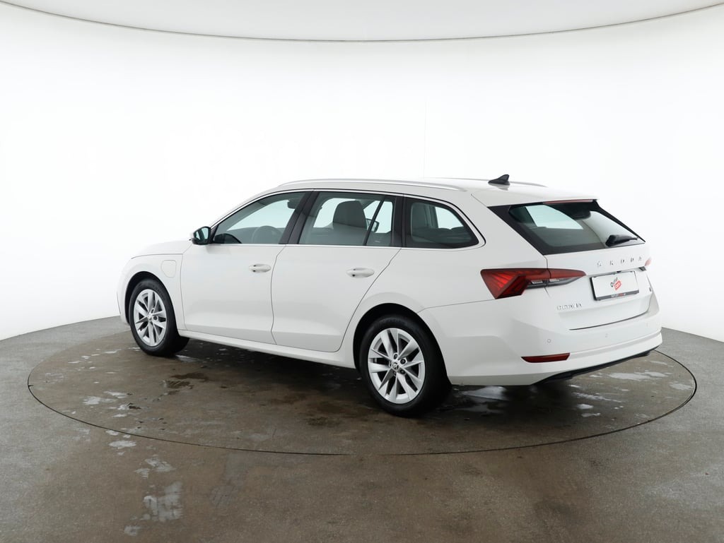 Skoda Octavia Combi 1.4 TSI Style iV | Bild 8 von 27