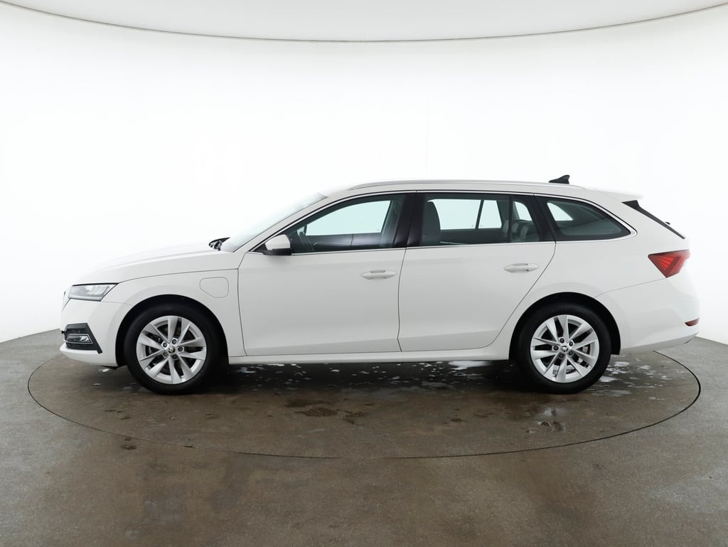 Skoda Octavia Combi 1.4 TSI Style iV | Bild 9 von 27