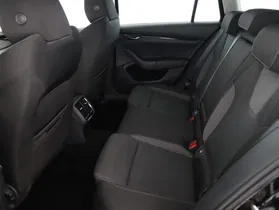 Skoda Octavia Combi 2.0 TDI Amb. | Thumbnail 25 von 27