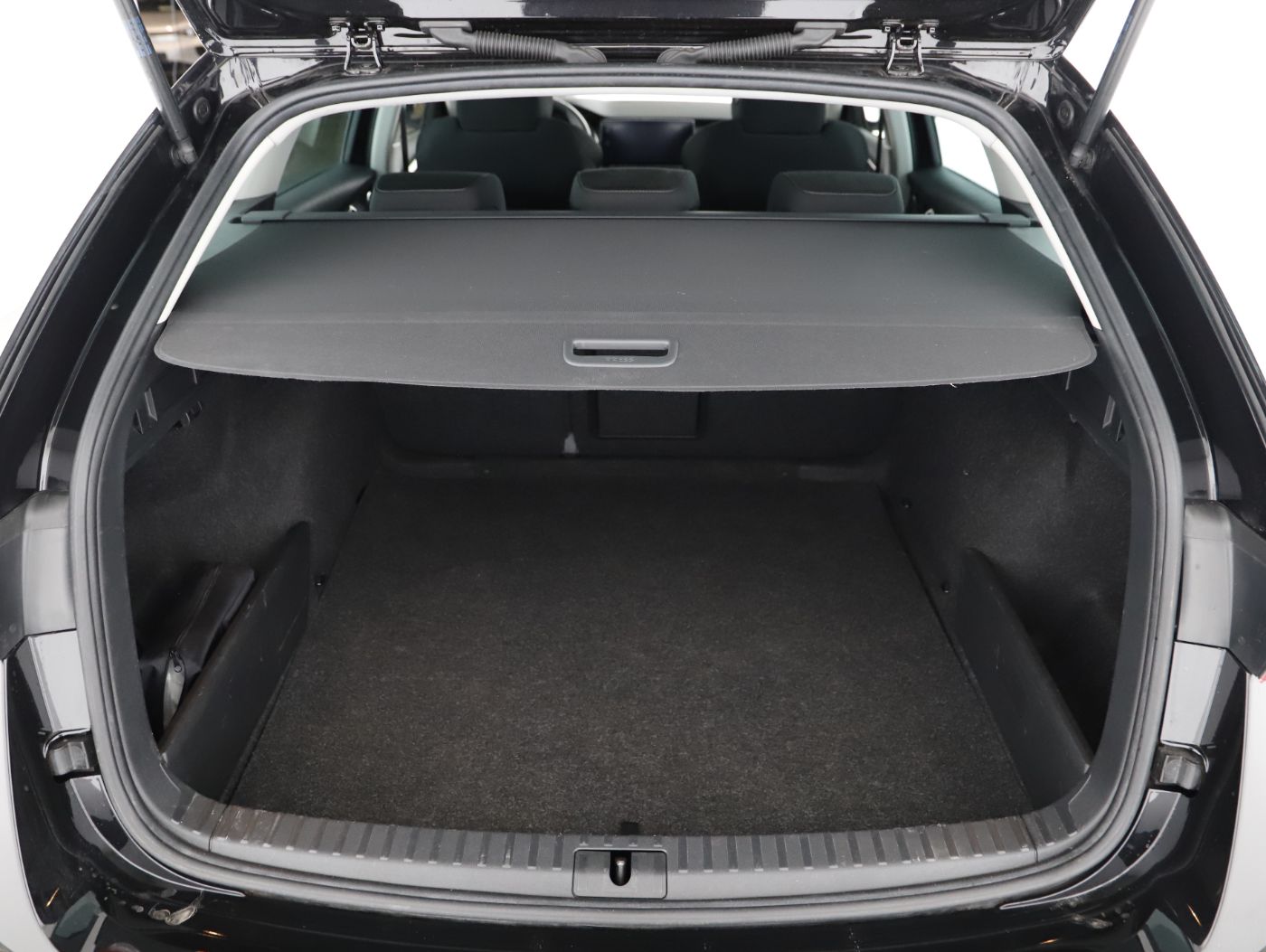 Skoda Octavia Combi 2.0 TDI Amb. | Bild 27 von 27