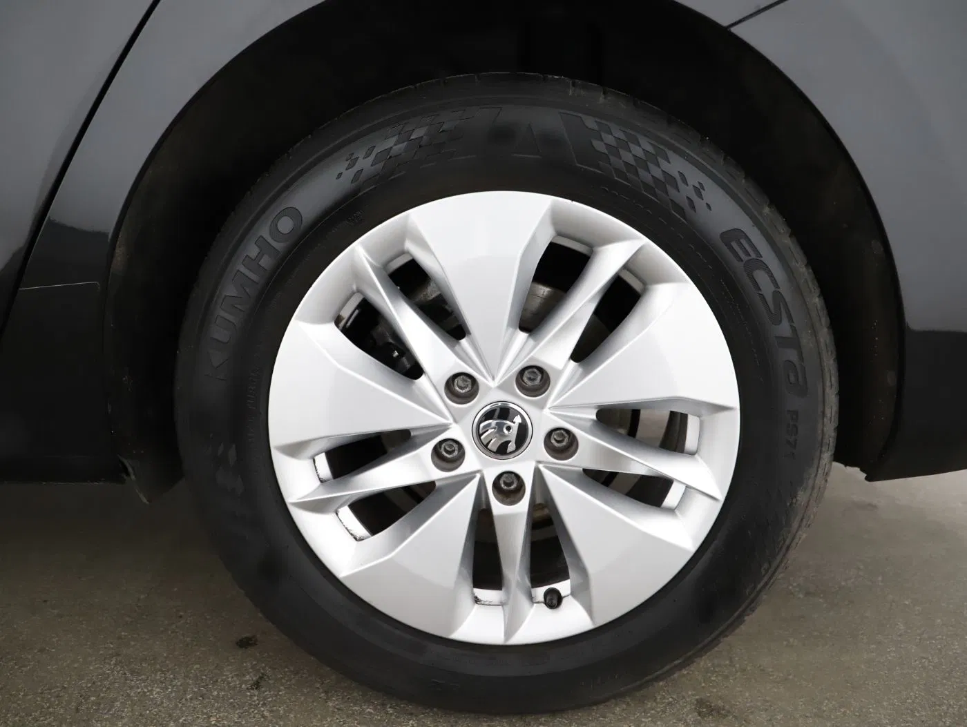 Skoda Octavia Combi 2.0 TDI Amb. | Bild 10 von 27