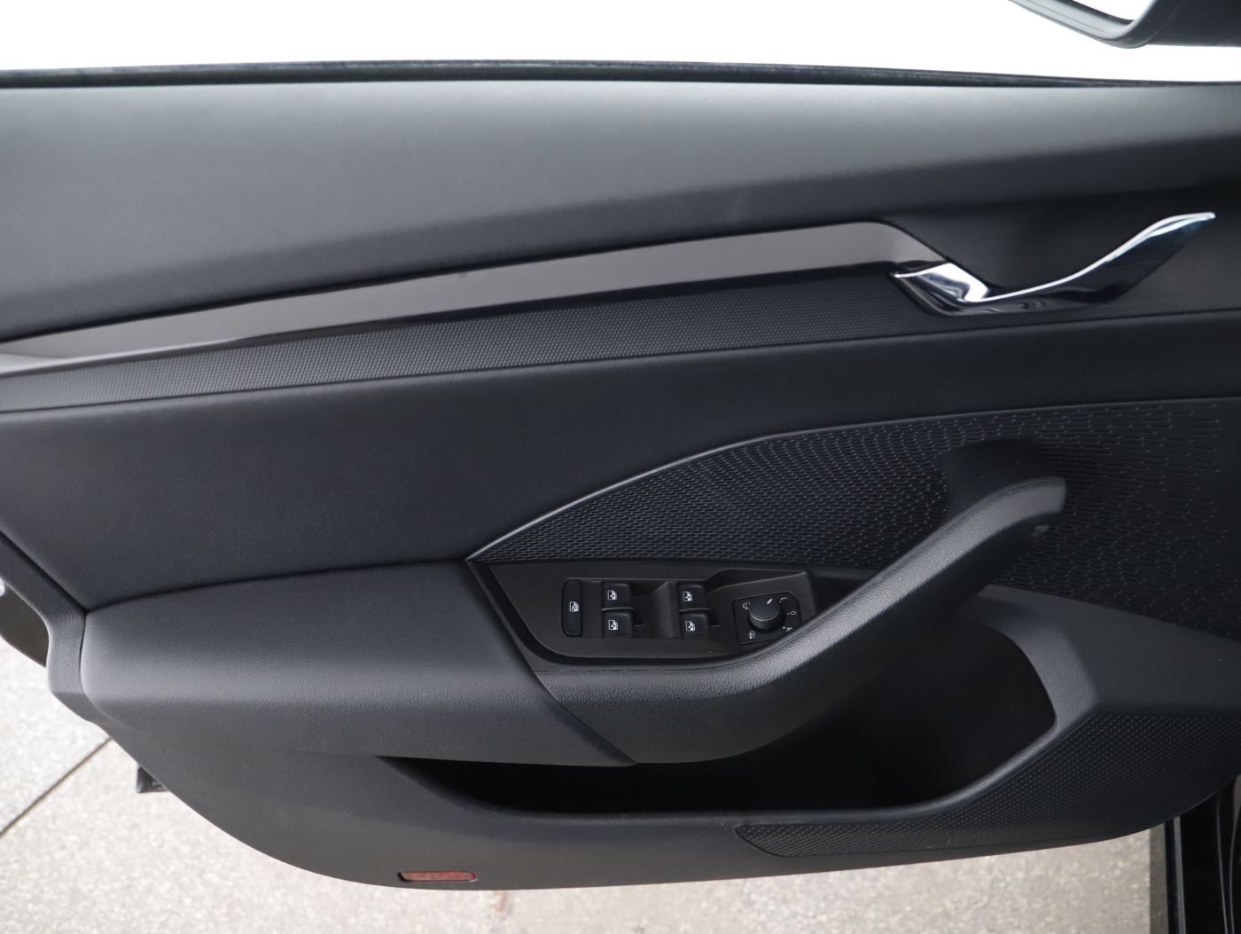 Skoda Octavia Combi 2.0 TDI Amb. | Bild 11 von 27