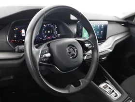 Skoda Octavia 1.4 TSI iV Amb. DSG | Thumbnail 17 von 26