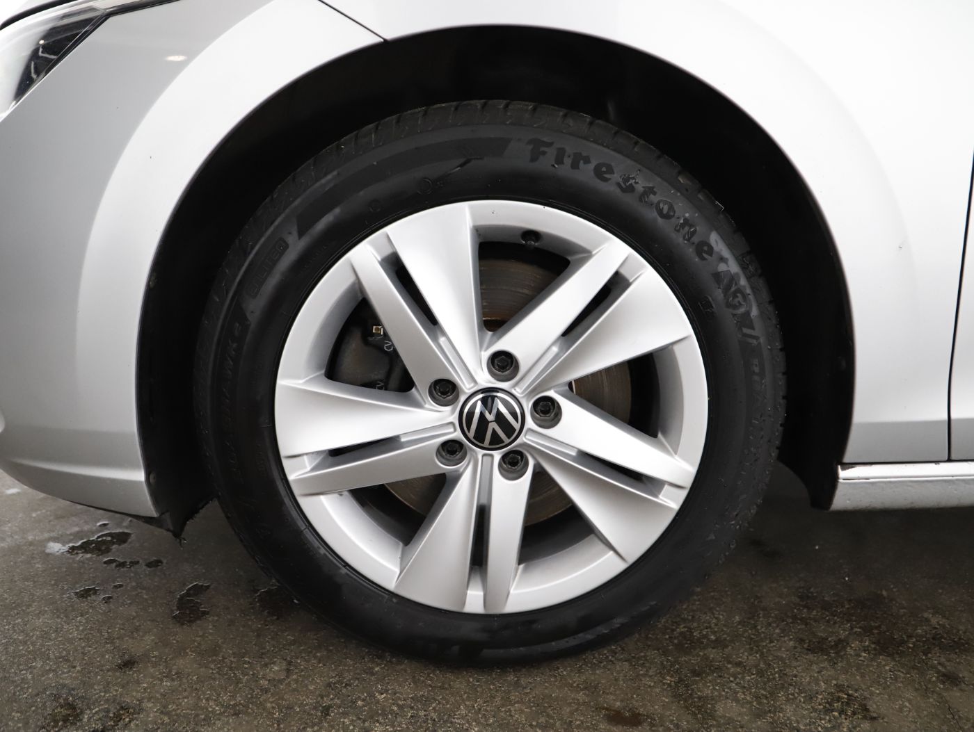 VW Golf VIII Var. 2.0TDI Life DSG | Bild 6 von 23