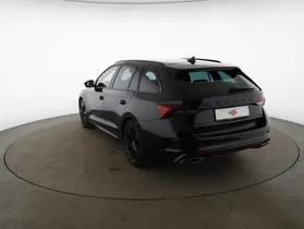 Skoda Octavia Combi 2.0 TDI 4X4 RS Aut. | Thumbnail 3 von 23