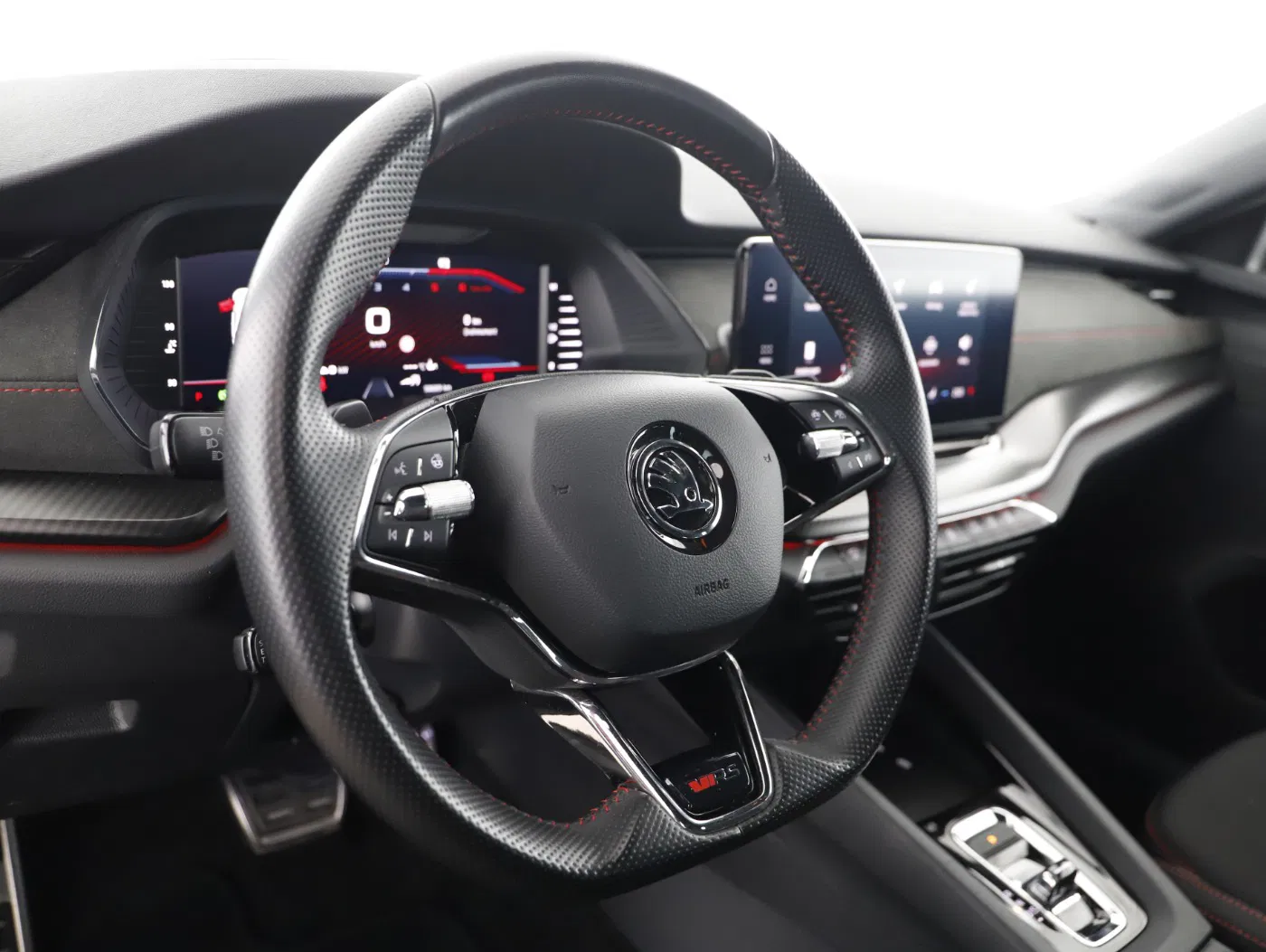 Skoda Octavia Combi 2.0 TDI 4X4 RS Aut. | Bild 9 von 23