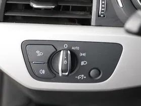 Audi A4 Avant 30 TDI Aut. | Thumbnail 13 von 28