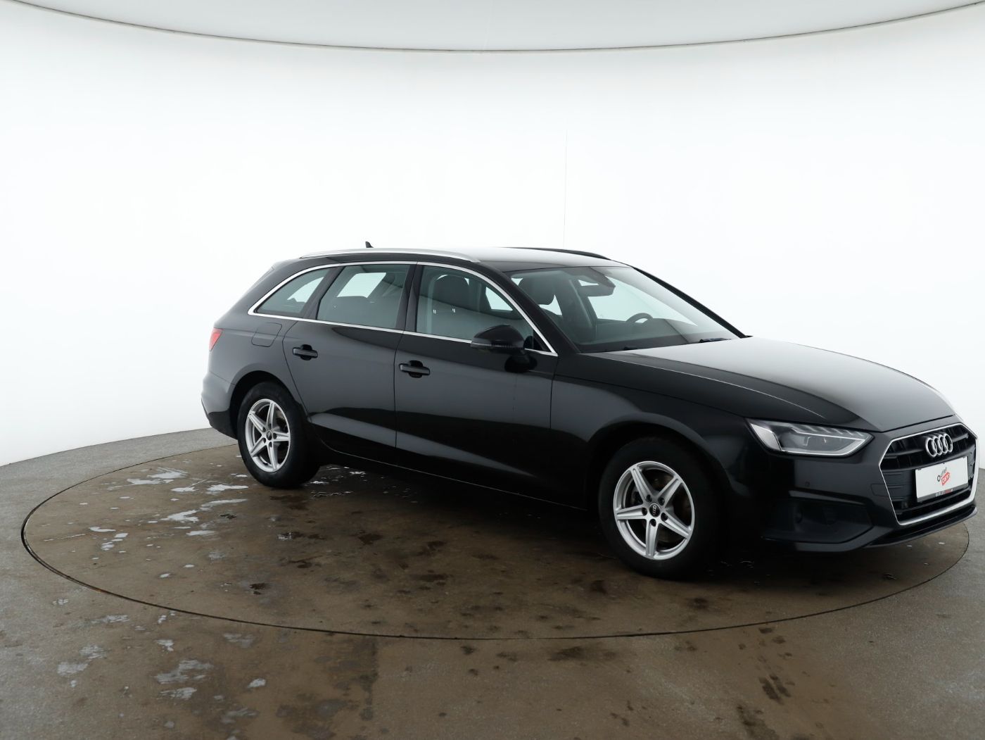 Audi A4 Avant 30 TDI Aut. | Bild 4 von 28