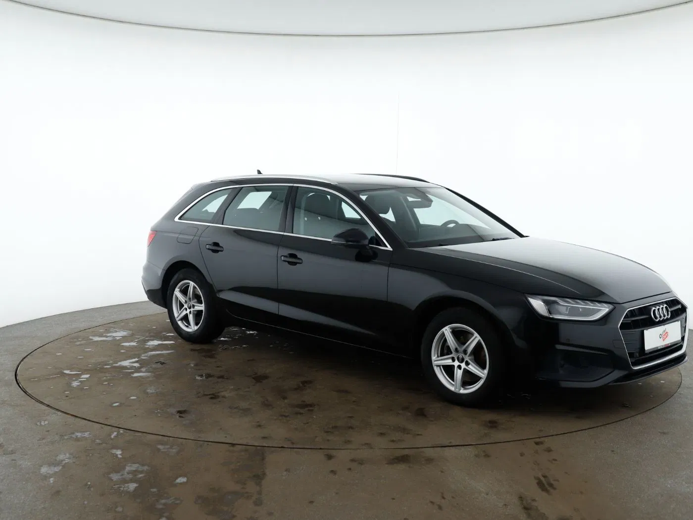 Audi A4 Avant 30 TDI Aut. | Bild 4 von 28