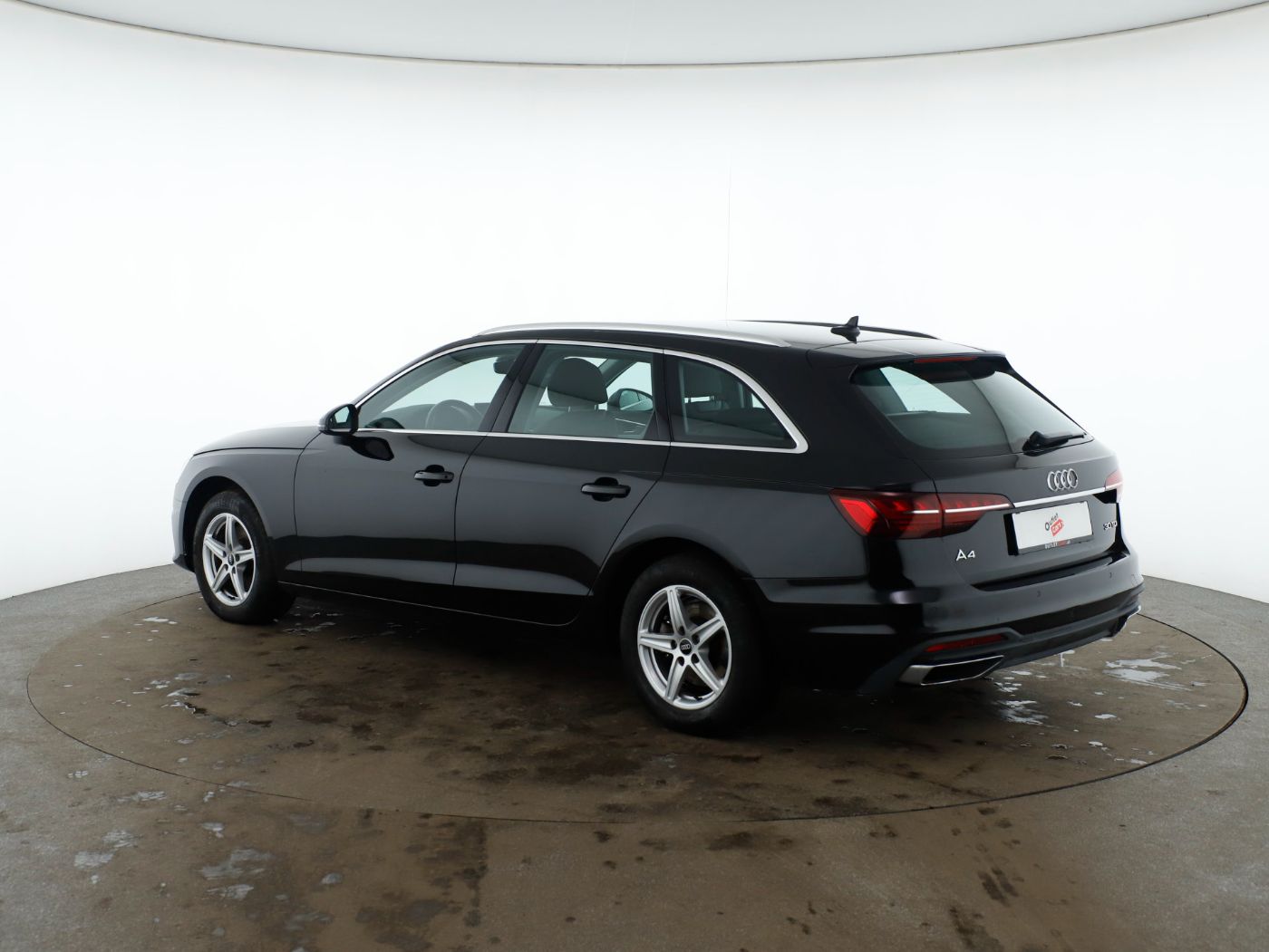 Audi A4 Avant 30 TDI Aut. | Bild 8 von 28