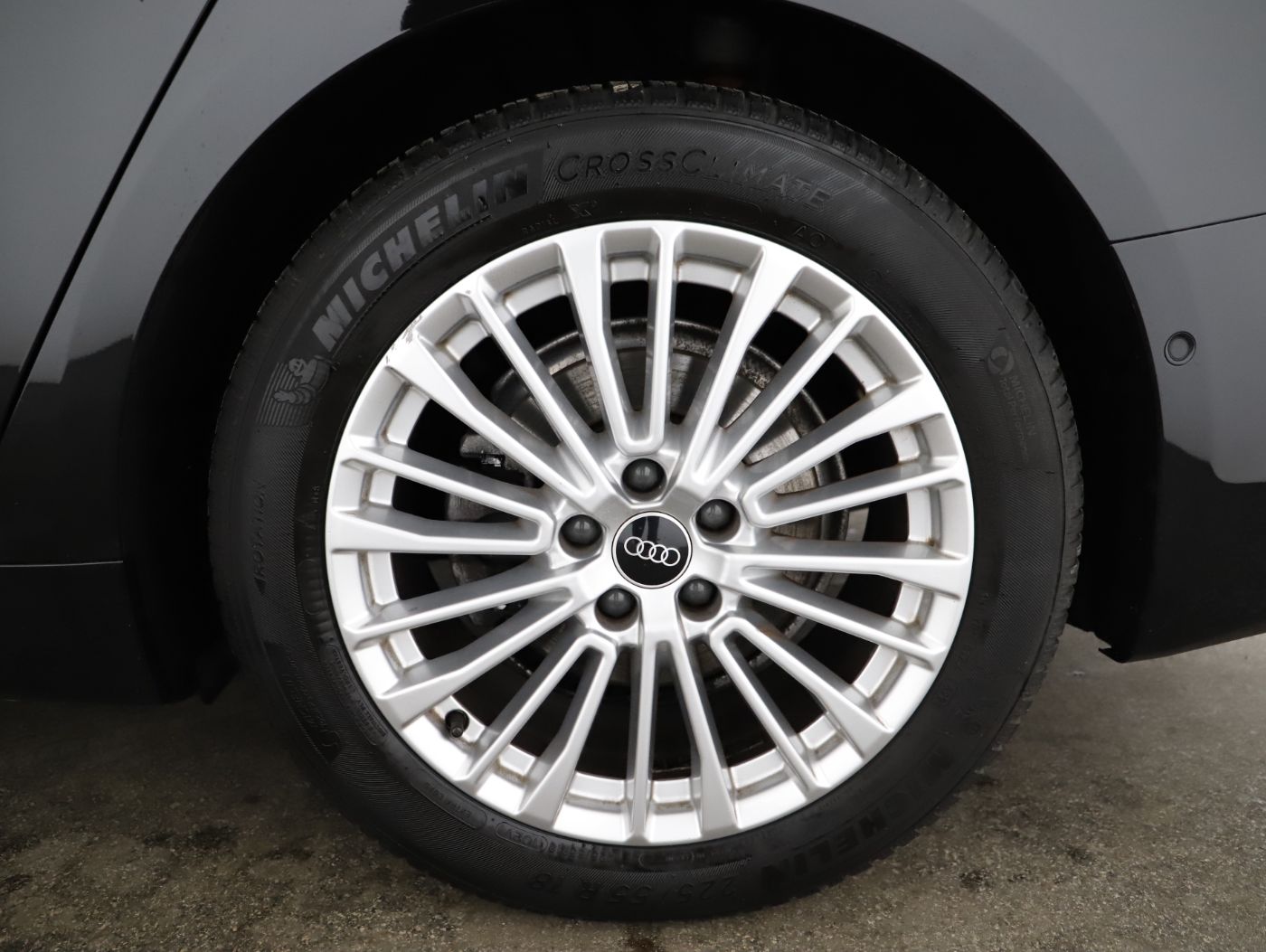 Audi A6 Avant 40 TDI Aut. design | Bild 6 von 25