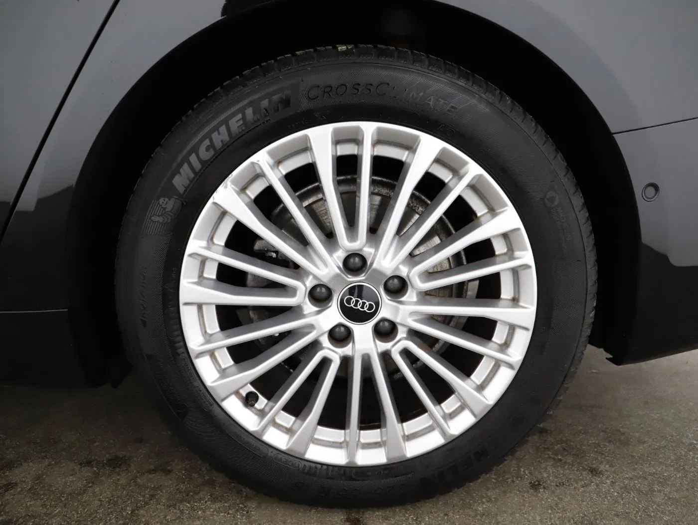 Audi A6 Avant 40 TDI Aut. design | Bild 6 von 25