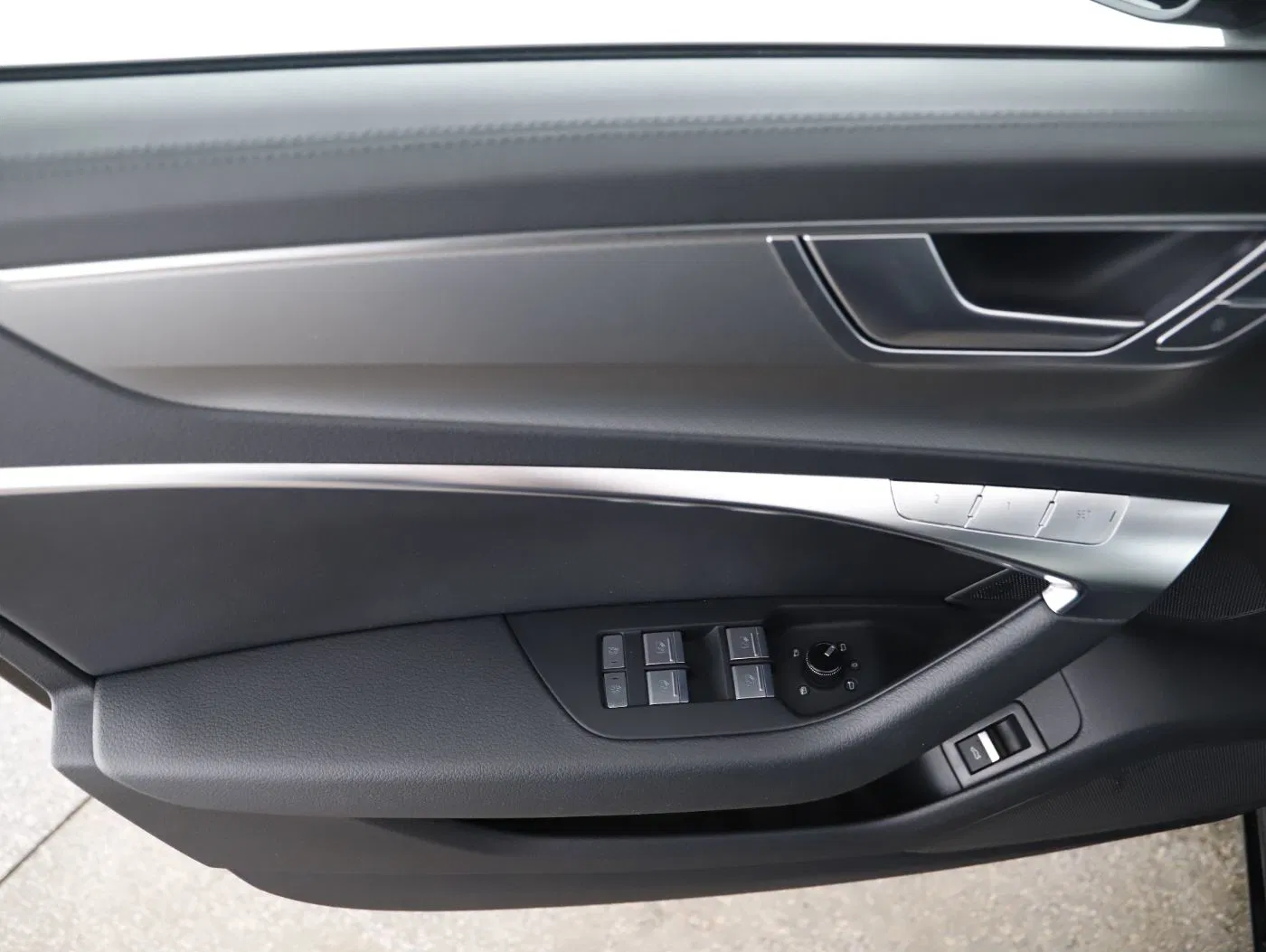 Audi A6 Avant 40 TDI Aut. design | Bild 7 von 25