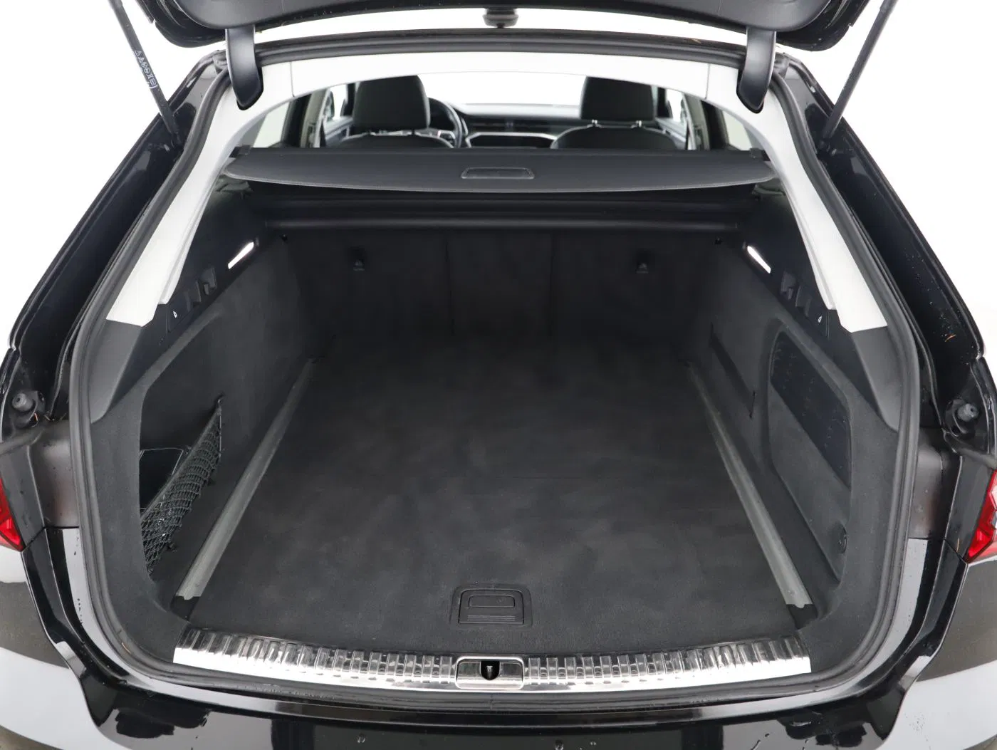 Audi A6 Avant 40 TDI Aut. design | Bild 23 von 25