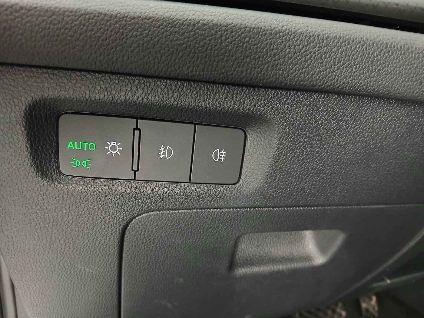 Skoda Octavia Combi 1.0 TSI e-TEC Ambition | Bild 12 von 27