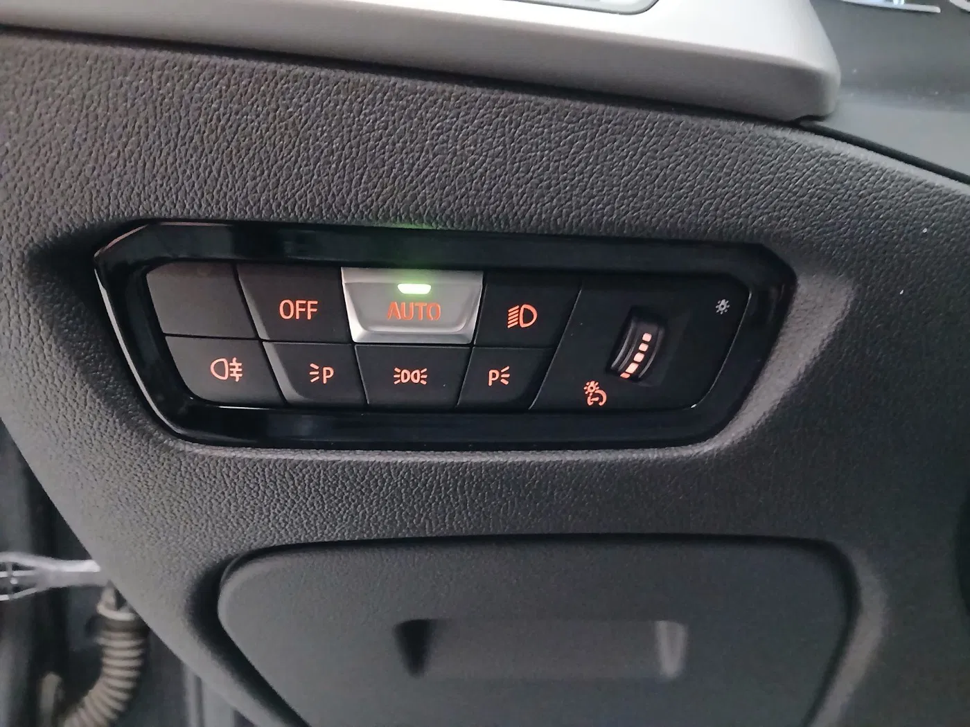 BMW 318d Touring Advantage | Bild 12 von 30