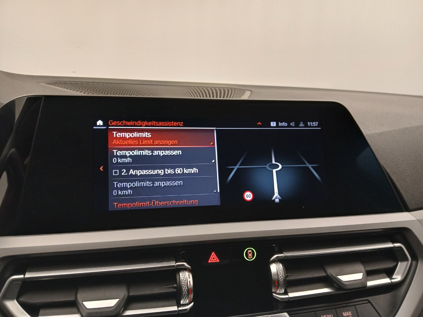 BMW 318d Touring Advantage | Bild 23 von 30