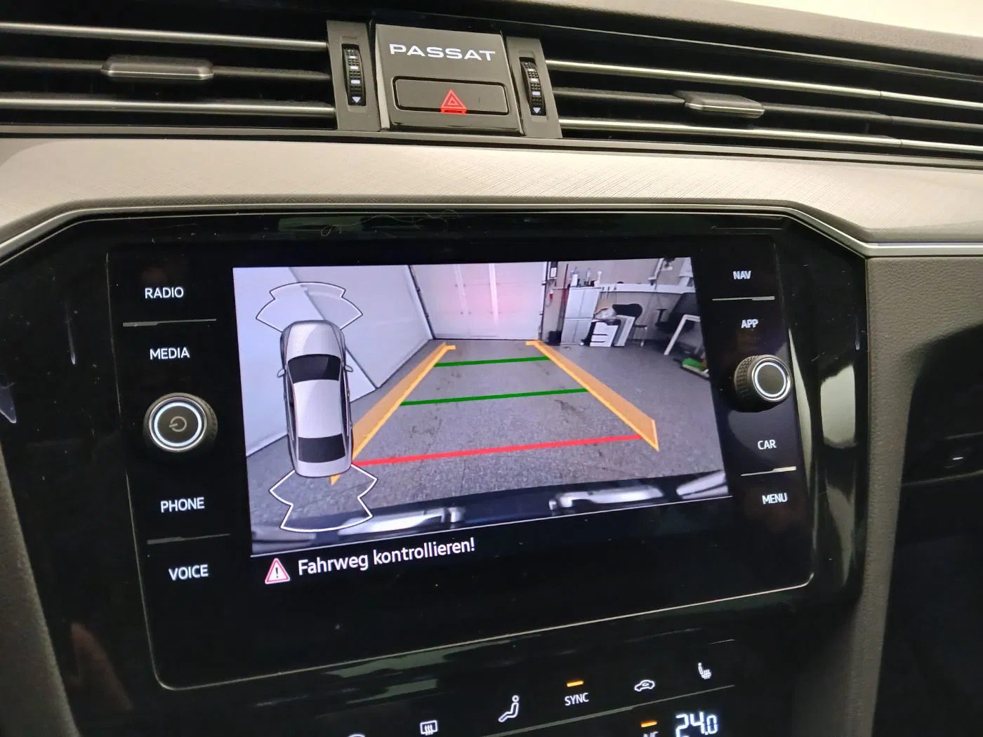 VW Passat Business 1.5 TSI | Bild 20 von 29