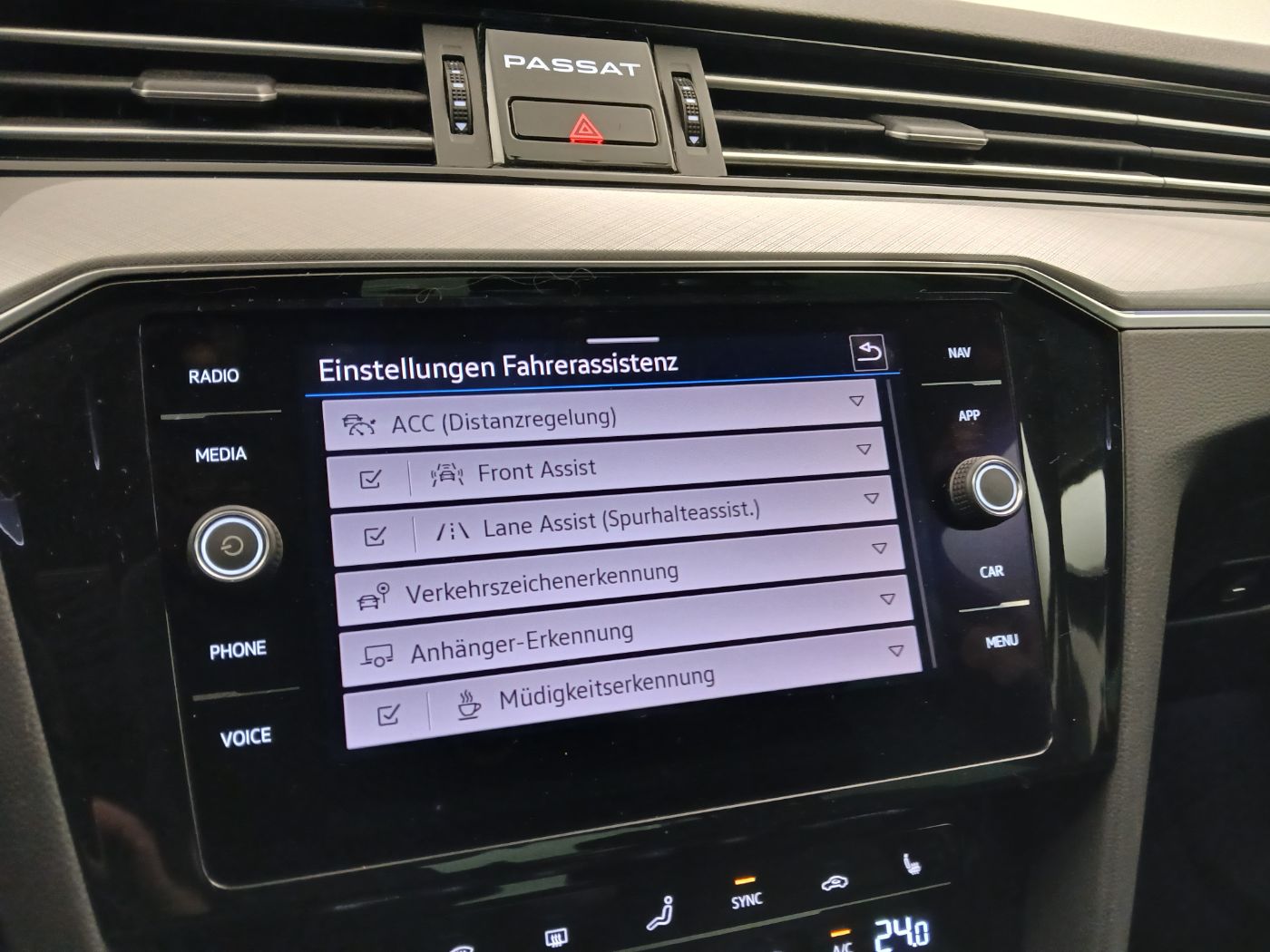 VW Passat Business 1.5 TSI | Bild 21 von 29
