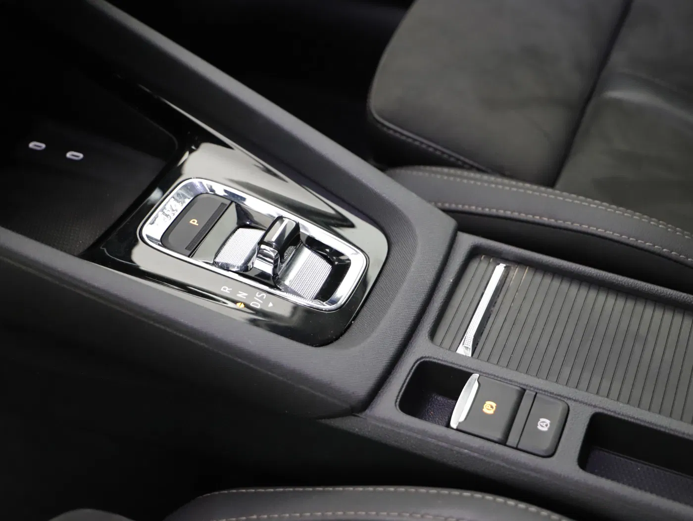 Skoda Octavia Combi 2.0 TDI Scout | Bild 13 von 27